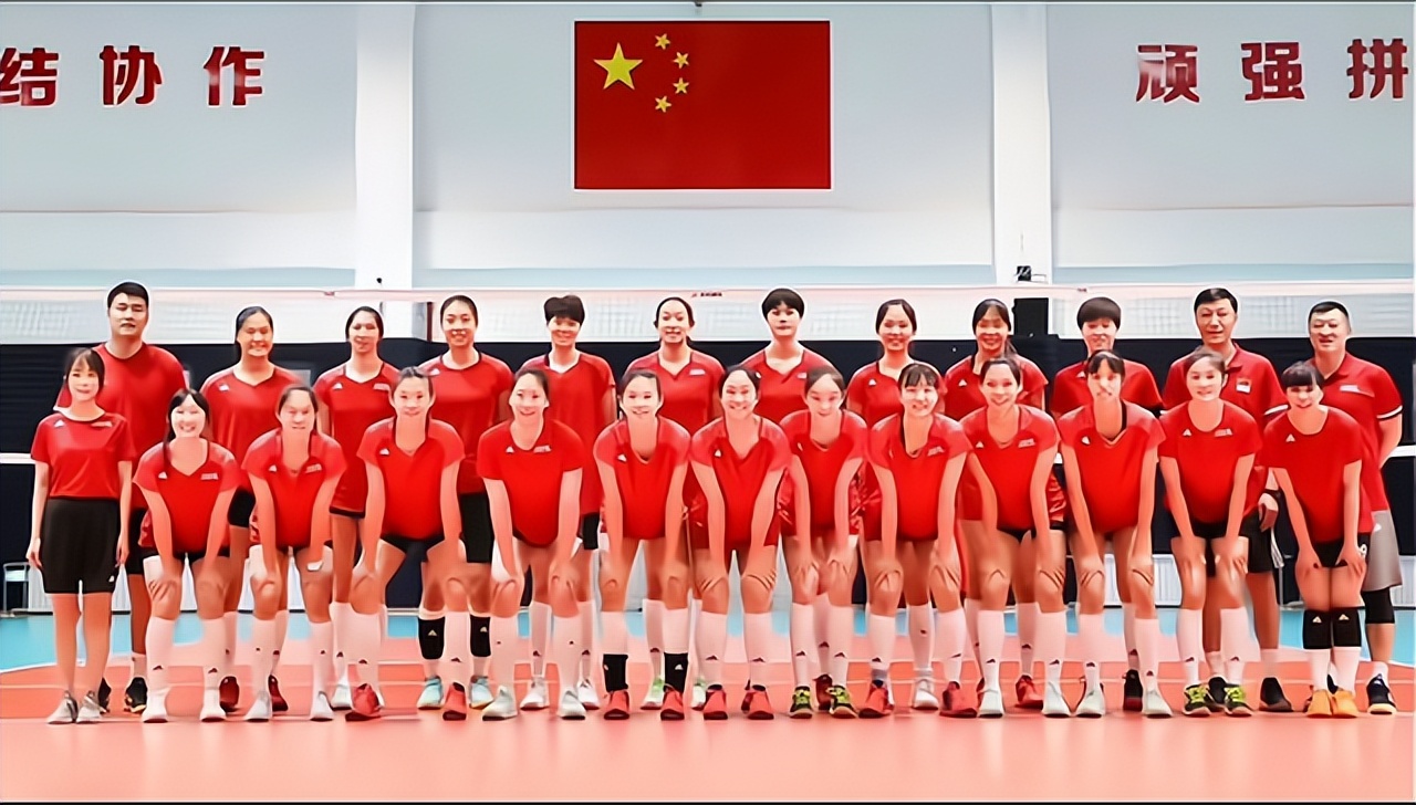 中国女排二队集结集训队落选4人在列备战亚洲杯成首要任务