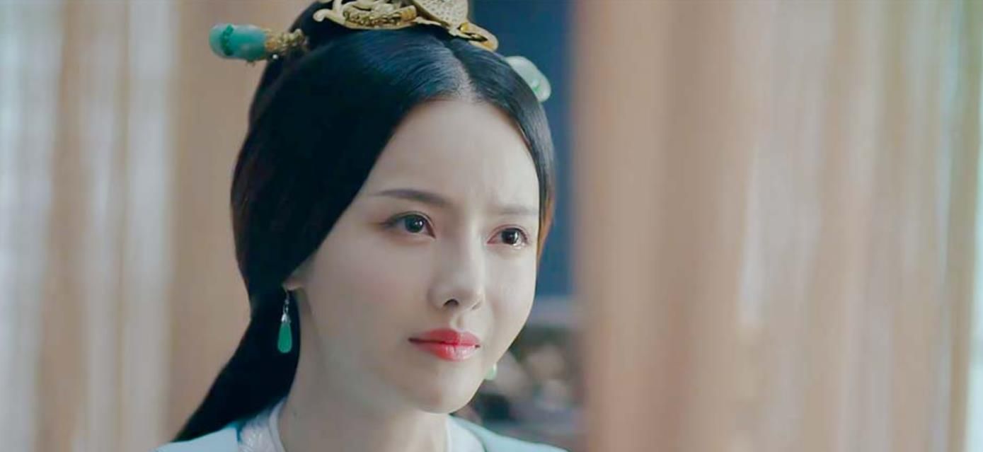 《长月烬明》34岁的张芷溪,给27岁的白鹿当妈,海报一出我乐了休闲区蓝鸢梦想 - Www.slyday.coM 《长月烬明》34岁的张芷溪,给27岁的白鹿当妈,海报一出我乐了休闲区蓝鸢梦想 - Www.slyday.coM