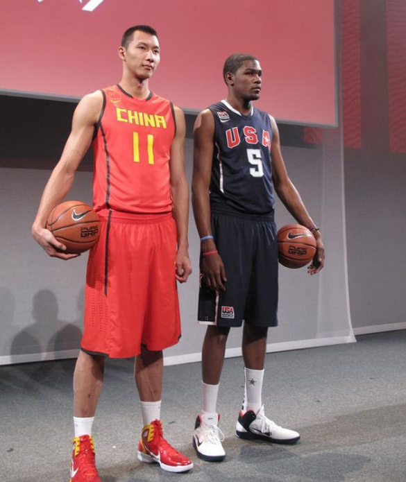 看了奥尼尔小腿杜兰特臂展你就知道为何nba巨星黑人居多