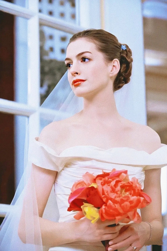 38岁的美国仙女安妮·海瑟薇 天生丽质美如星辰 穿搭精致迷人休闲区蓝鸢梦想 - Www.slyday.coM 38岁的美国仙女安妮·海瑟薇 天生丽质美如星辰 穿搭精致迷人休闲区蓝鸢梦想 - Www.slyday.coM