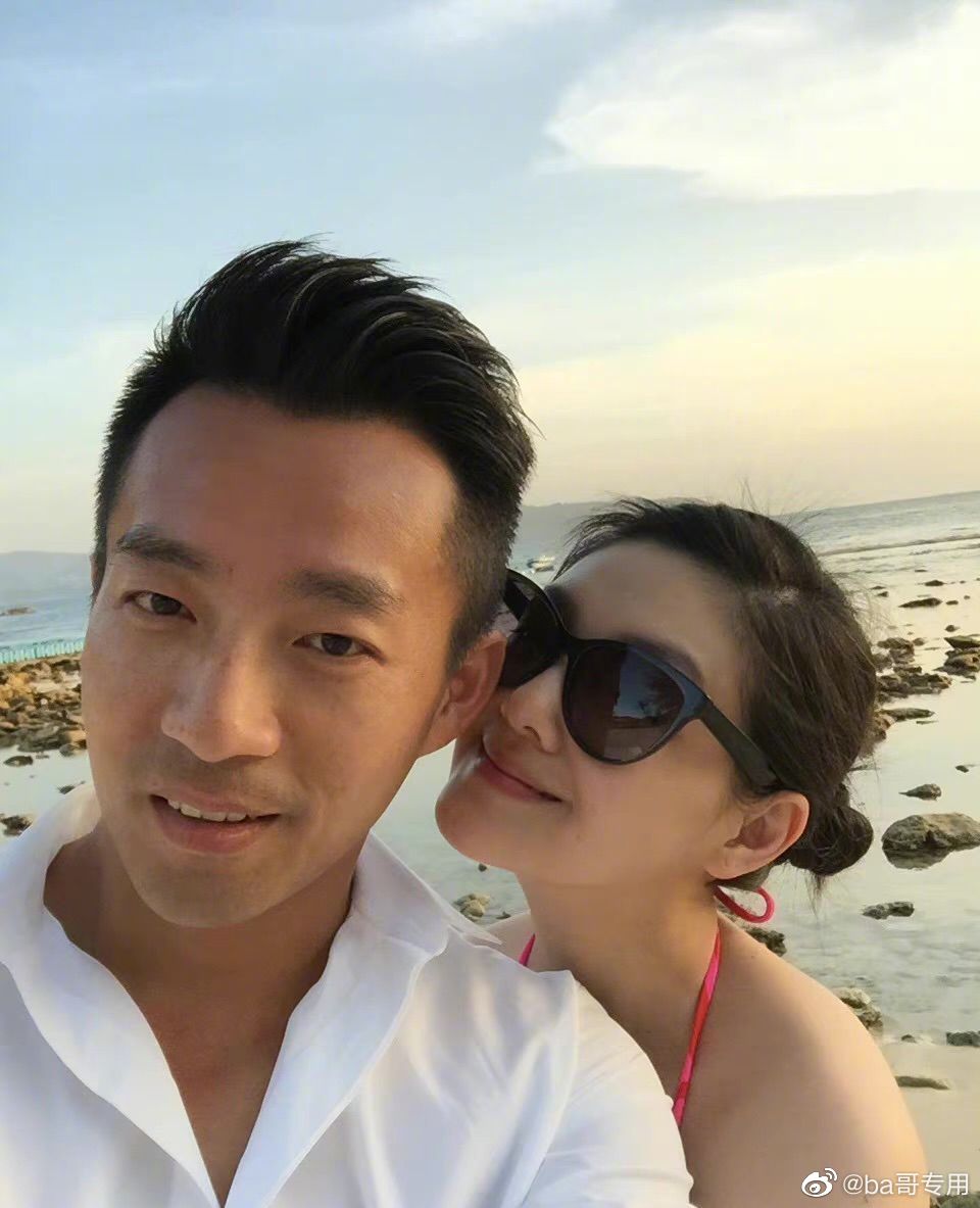 大S妈妈崩溃大哭着回应：我们是正常的家庭……休闲区蓝鸢梦想 - Www.slyday.coM