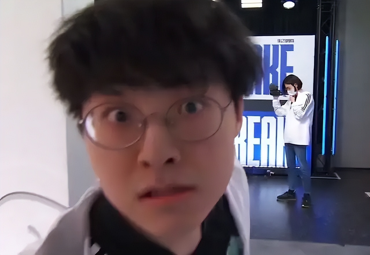 RNG夺冠，Faker却是人设崩塌：输的时候，你说什么都是借口！