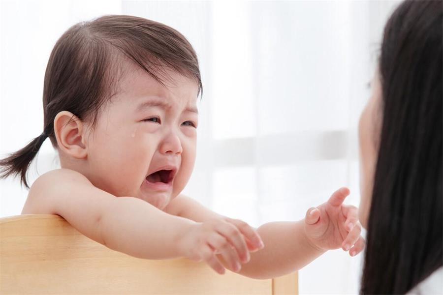 孩子闹情绪时,这几句话最好不要对孩子说,以免适得其反休闲区蓝鸢梦想 - Www.slyday.coM 孩子闹情绪时,这几句话最好不要对孩子说,以免适得其反休闲区蓝鸢梦想 - Www.slyday.coM