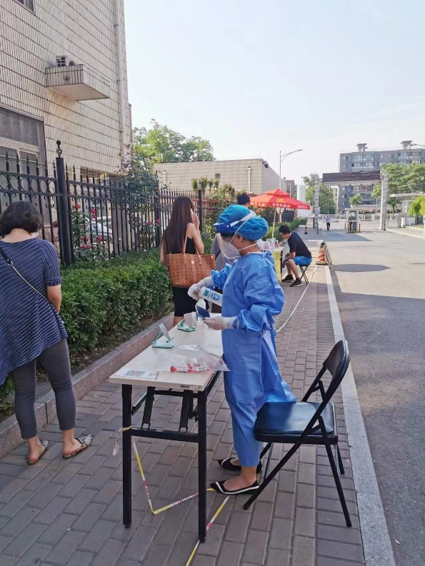 “三农”卫士下沉在一线休闲区蓝鸢梦想 - Www.slyday.coM