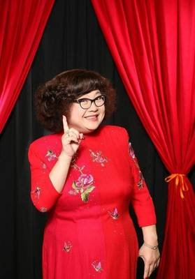 郑欣宜35岁生日眼眶含泪，据传将正式继承沈殿霞六千万港币，肥姐用心良苦深谋远虑休闲区蓝鸢梦想 - Www.slyday.coM