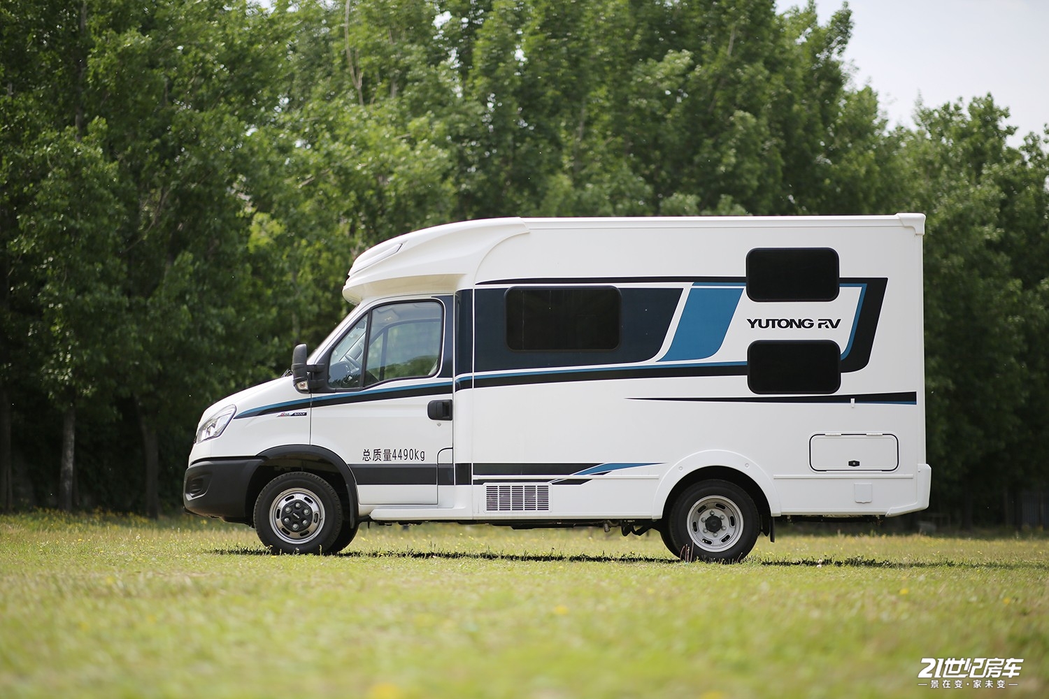 大厂爆款车型上新了宇通新款c533小额头房车