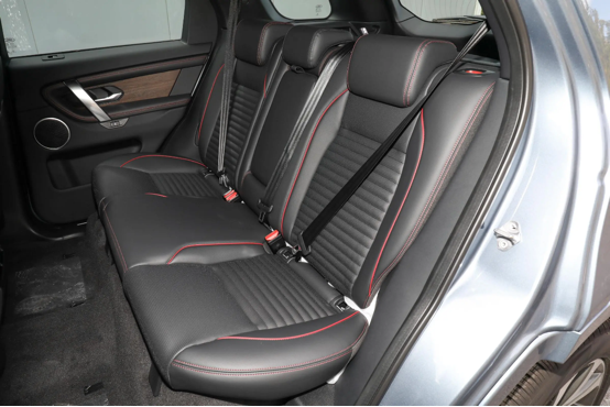 要优雅时尚还是沉着稳重？路虎发现运动和凯迪拉克XT5该怎么选？