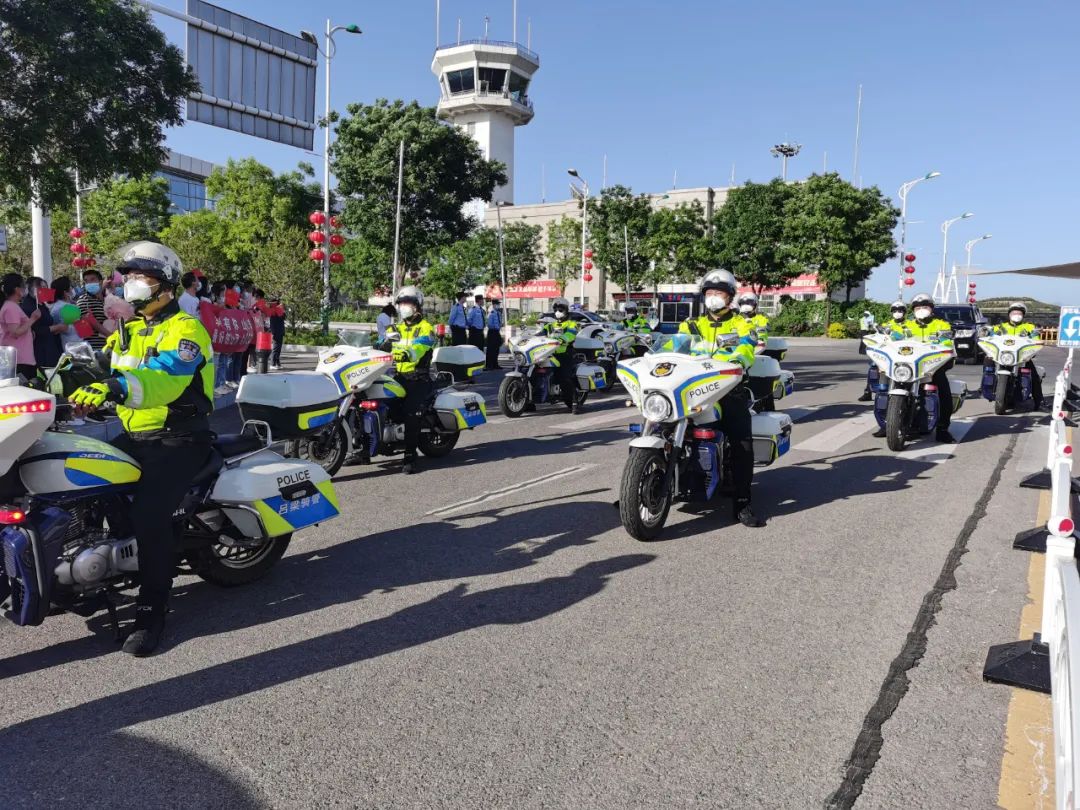 凯旋!吕梁市143名援沪医疗队员回家休闲区蓝鸢梦想 - Www.slyday.coM 凯旋!吕梁市143名援沪医疗队员回家休闲区蓝鸢梦想 - Www.slyday.coM