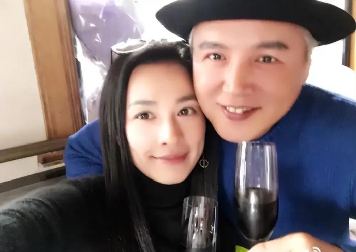 痴心妄想!张庭林瑞阳回台湾后扬言要反告,讨回被冻结的20亿资产休闲区蓝鸢梦想 - Www.slyday.coM 痴心妄想!张庭林瑞阳回台湾后扬言要反告,讨回被冻结的20亿资产休闲区蓝鸢梦想 - Www.slyday.coM