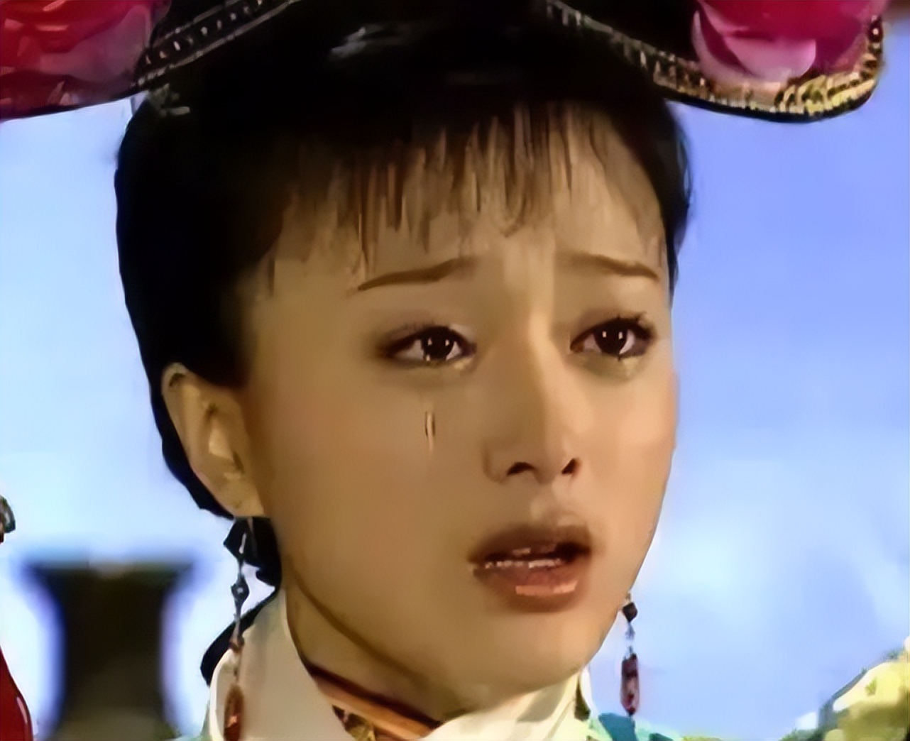 以及让人产生同情与可怜的哭戏,甚至让不少观众开始反思,是否知画才是