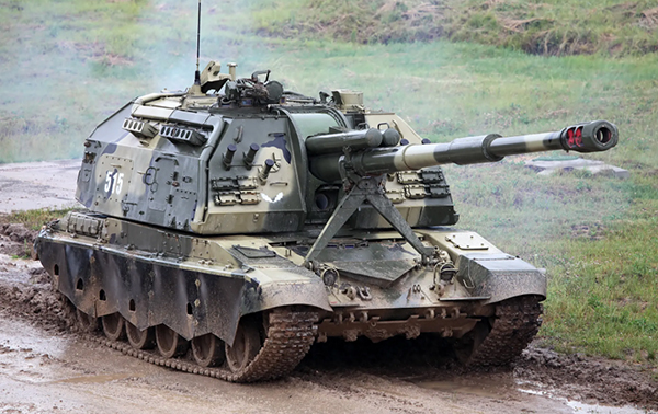 俄罗斯军队装备的2s19自行榴弹炮.