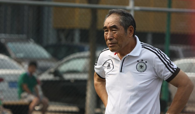 李松海培养出了张路,傅玉斌,区楚良,江津等多位国门,其中江津还代表