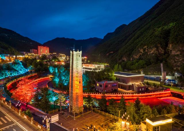 多彩黑水县城 葱郁绿林的秀丽风景|四川省_新浪财经_新浪网