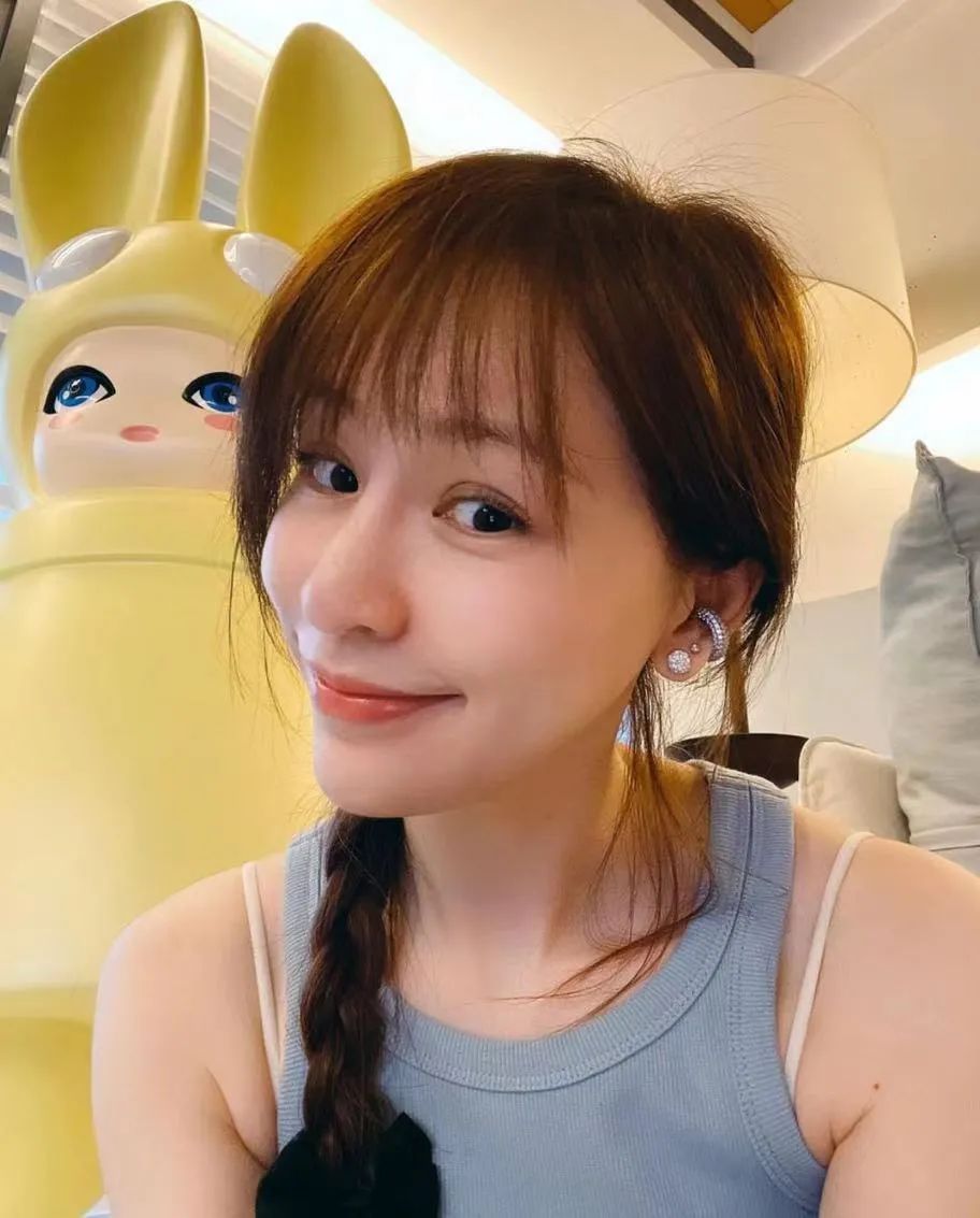 39岁王心凌爆红！看了她的家，才知道为什么全网男生都迷恋她休闲区蓝鸢梦想 - Www.slyday.coM