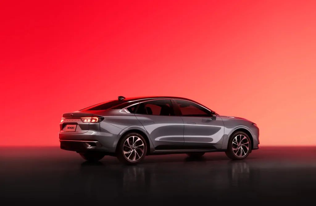 14万起买合资中型车，这三款堪称同级别的“价格屠夫”！