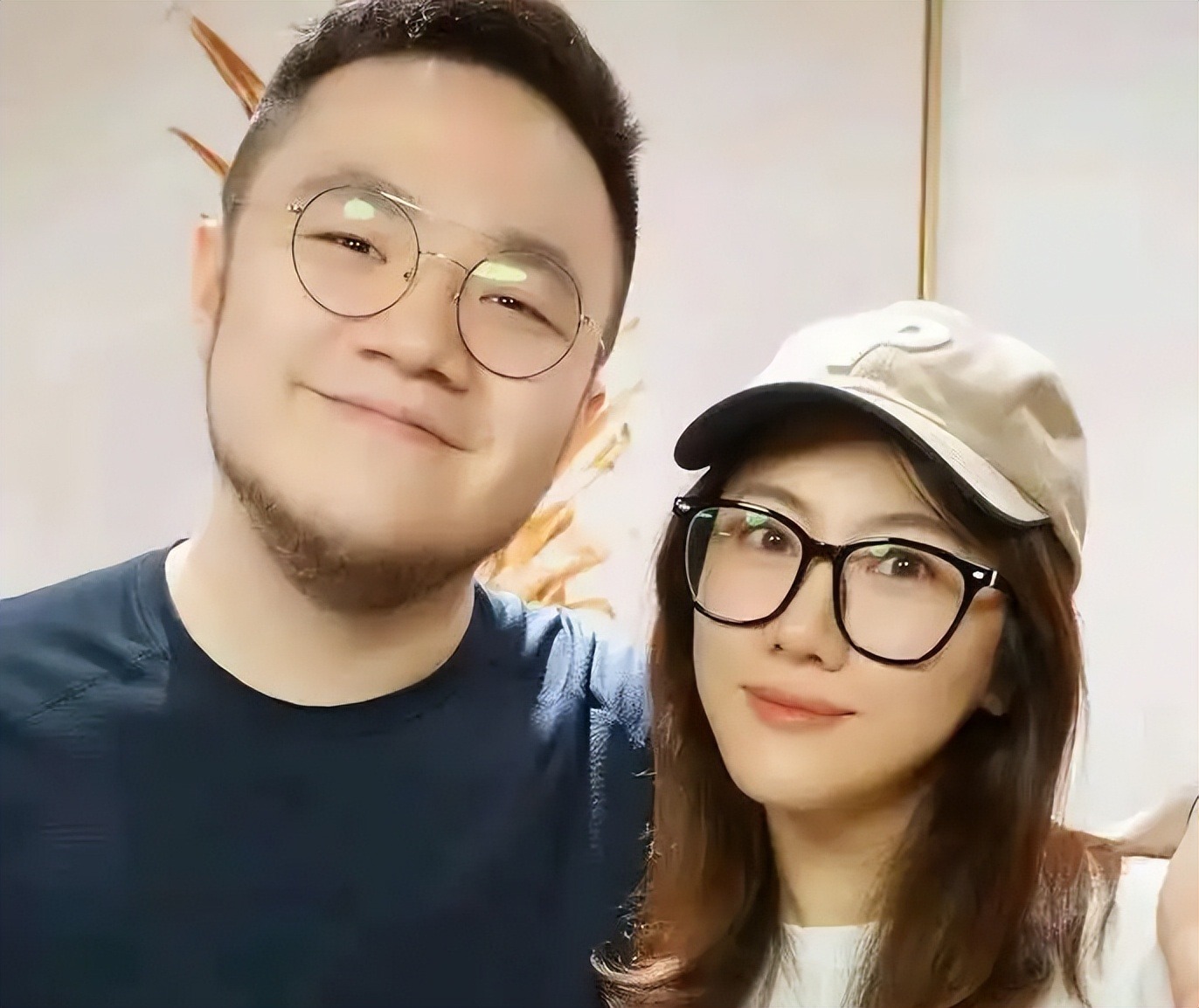 巴图一家四口同框热舞!