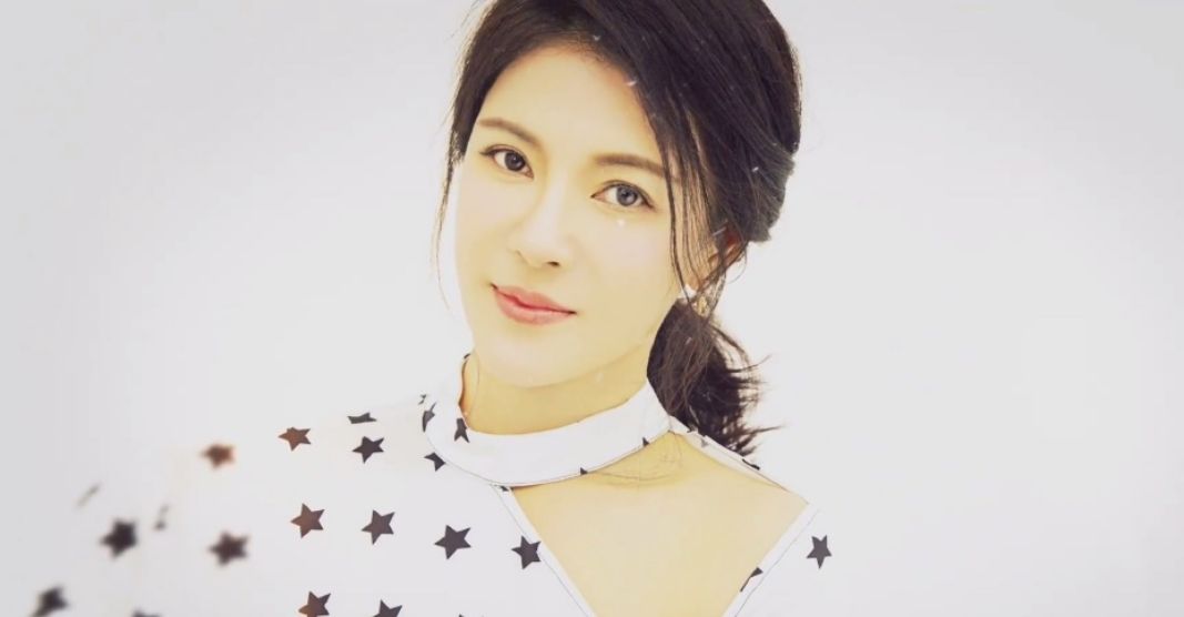 看完戏外清醒的何佳怡就知道了__财经头条