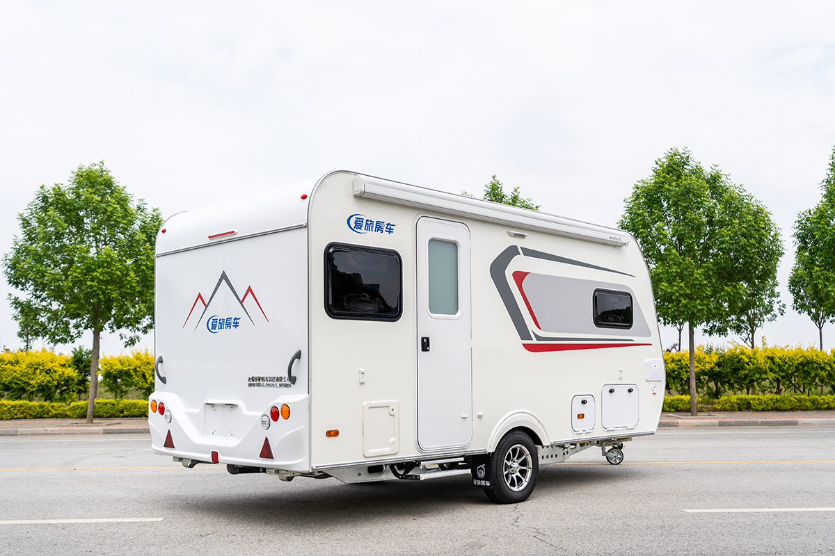 这电够用了吧大爱干湿分离卫生间爱旅al490拖挂房车