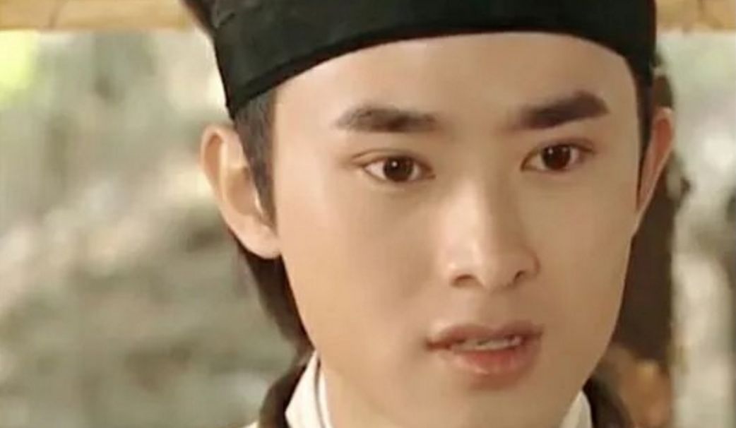 你根本想象不到最帅公孙策任泉多有钱一个王校长都佩服的男人