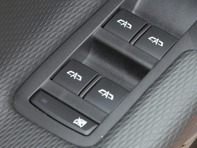 运动气息扑面而来 雪佛兰全新创酷RS怎么选？