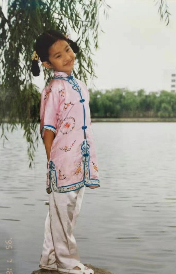 明星罕见童年照:赵丽颖年代感十足,沈腾灵动可爱,林志玲反差大休闲区蓝鸢梦想 - Www.slyday.coM 明星罕见童年照:赵丽颖年代感十足,沈腾灵动可爱,林志玲反差大休闲区蓝鸢梦想 - Www.slyday.coM