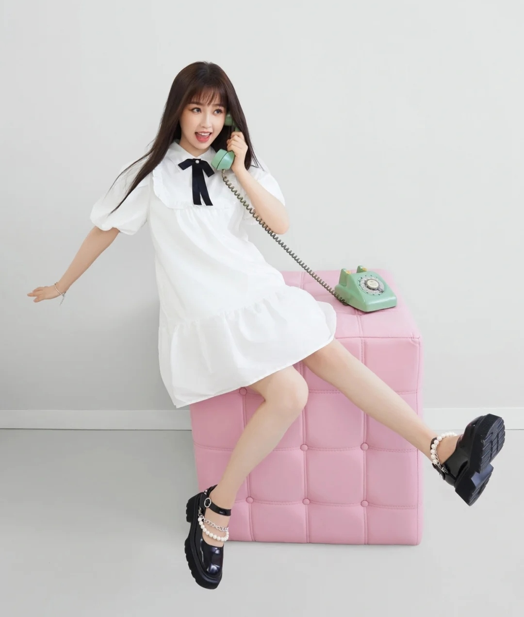 看到虞书欣的穿搭才明白甜美和气质还能一起出现一点都不挑人