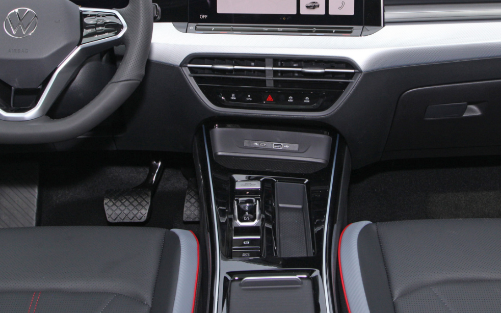 朋友本来想买辆22款思域的