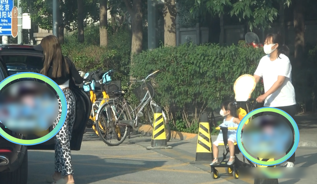 释小龙已结婚生女？狗仔疑曝光释小龙老婆带娃出行，女儿正脸首曝光休闲区蓝鸢梦想 - Www.slyday.coM