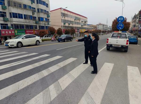 乱扔木条致摩托车侧翻驾驶员死亡，一货车司机因危害公共安全获刑休闲区蓝鸢梦想 - Www.slyday.coM