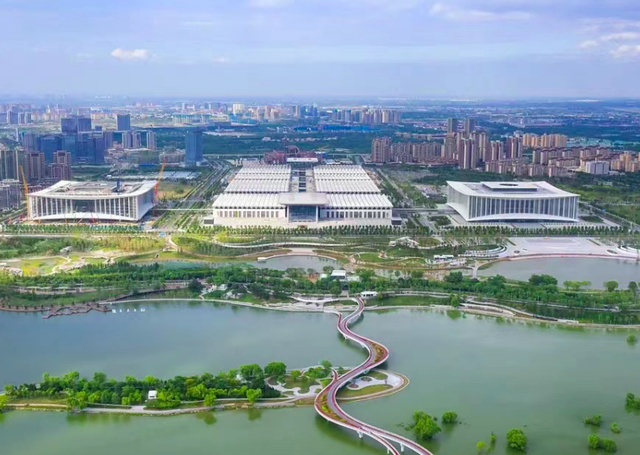 西安人身边的湿地，美得不像话休闲区蓝鸢梦想 - Www.slyday.coM