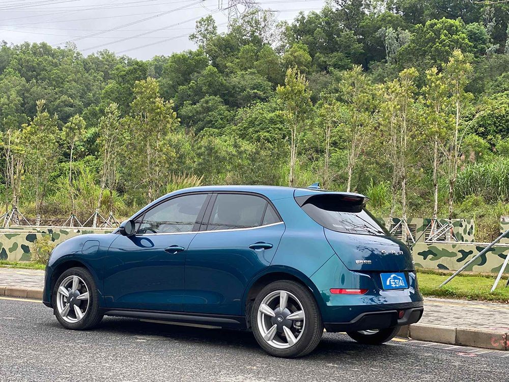 小型纯电车型该如何选择？欧拉好猫和比亚迪海豚您选择谁