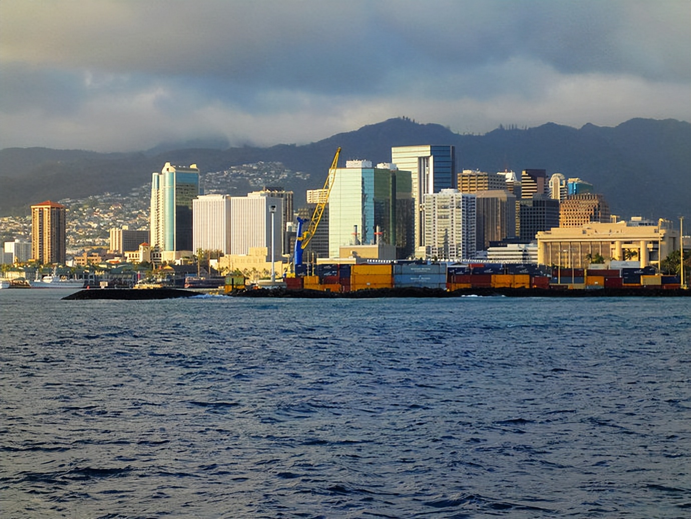 美国夏威夷乘船出海巡游欣赏草裙舞看太平洋日落