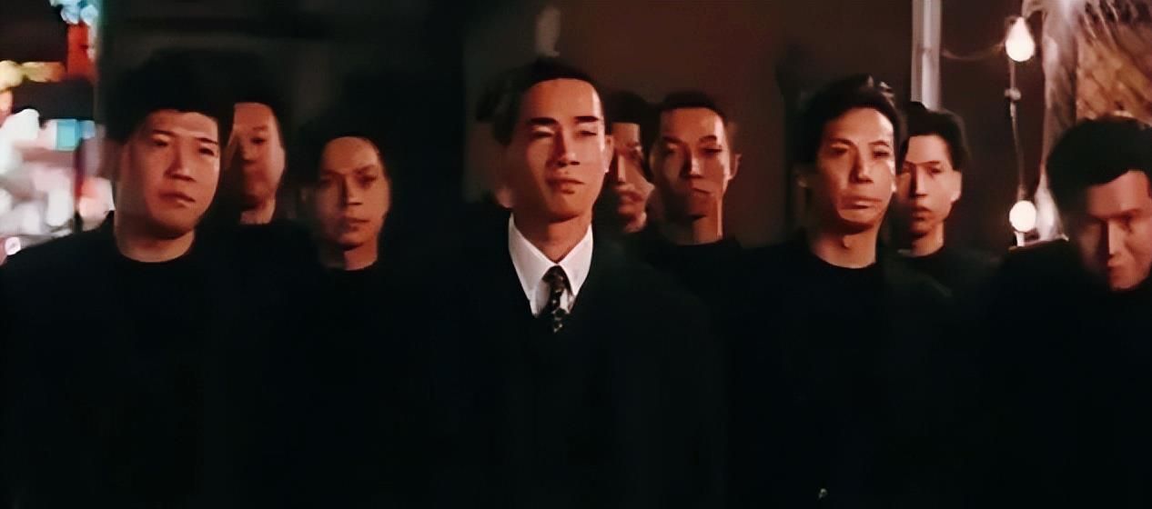 《古惑仔》:山鸡到底有什么本领,居然从洪兴混到三合会|古惑仔|赵山河|陈浩南_新浪新闻