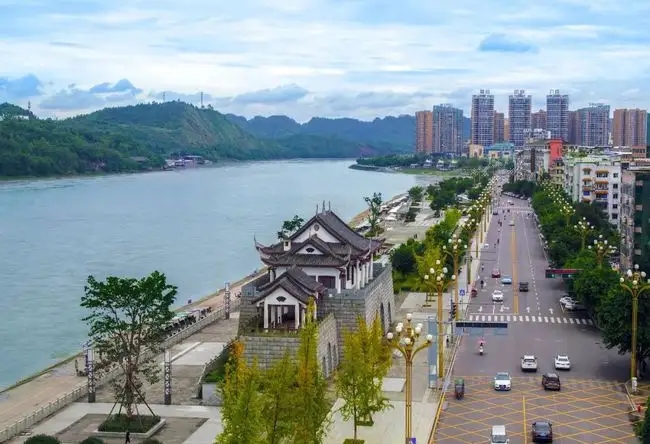 乐山有个很美的县,坐拥六大古镇,名字一般人读不对休闲区蓝鸢梦想 - Www.slyday.coM 乐山有个很美的县,坐拥六大古镇,名字一般人读不对休闲区蓝鸢梦想 - Www.slyday.coM