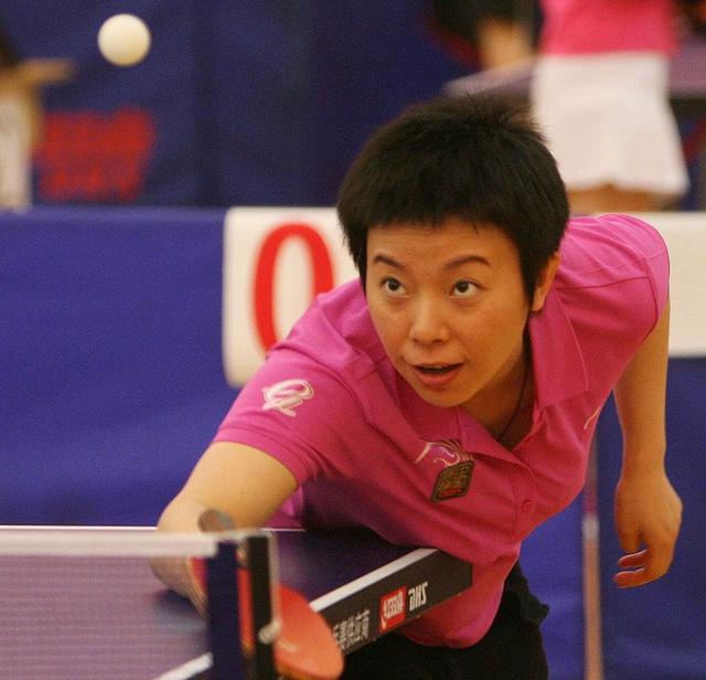 对陈梦刘诗雯的评价比较真实杨影作为乒乓球解说员值得敬佩