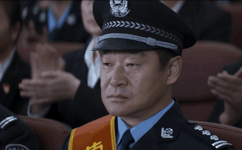 王景春警察图片