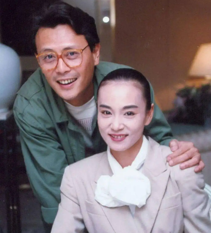 台湾老艺人定居内地,办身份证,北京买房,乡下养鸭,安享晚年__财经头条