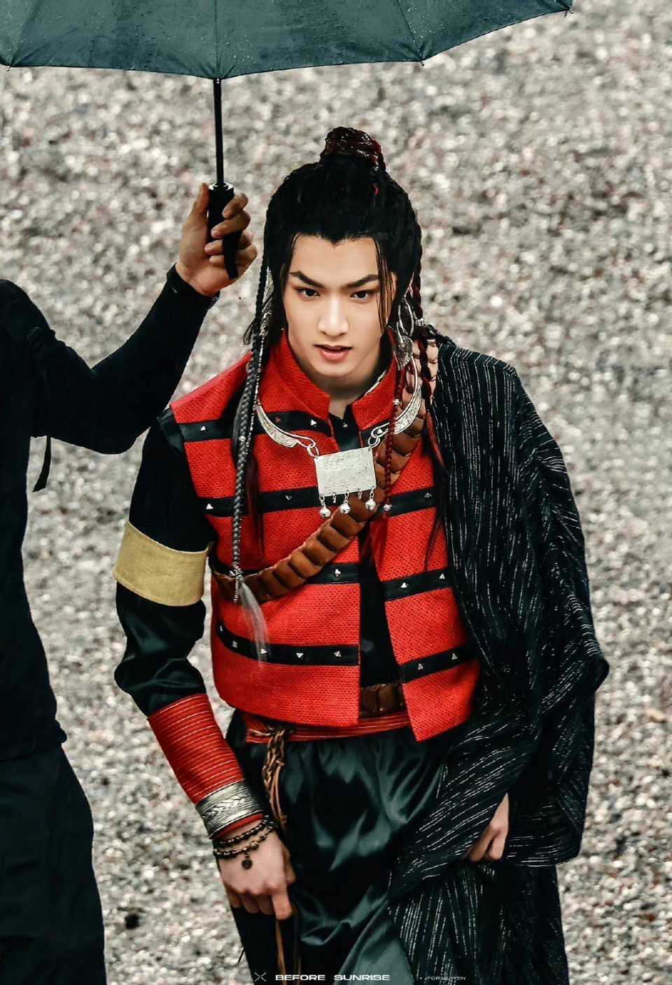 我说这个剑眉星目的精神小伙是谁呀|刘耀文|仙侠剧|唐钰_新浪新闻