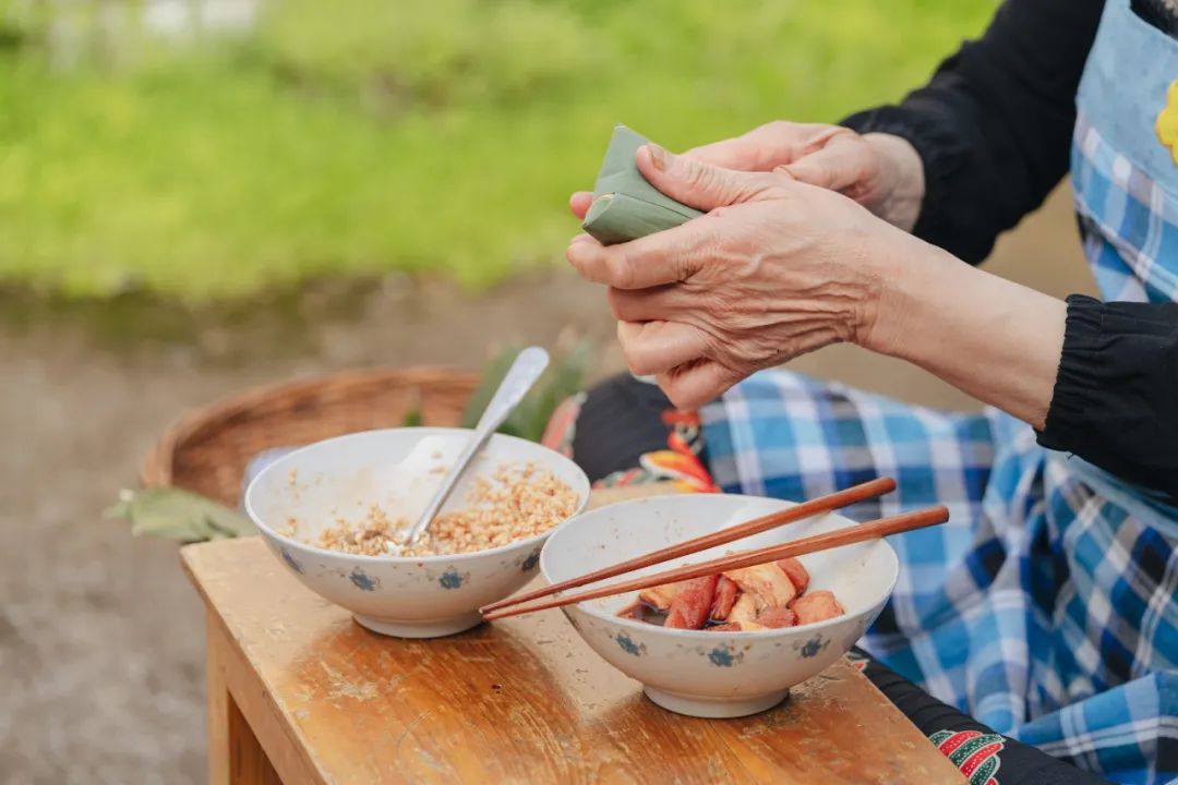 太馋了！小编连买5年的宝藏粽子，每一粒米都好吃！休闲区蓝鸢梦想 - Www.slyday.coM