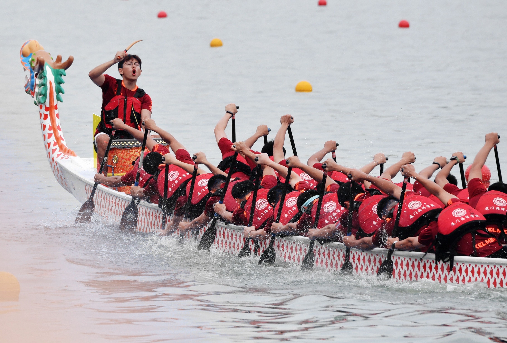 声声龙舟鼓 浓浓两岸情|龙舟|赛龙舟_新浪新闻