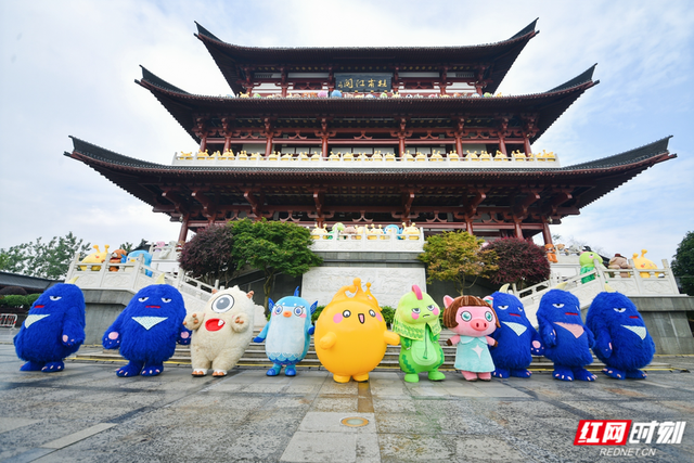 《麦咭和他的朋友们》动画片开播 萌偶六一闪现长沙街头休闲区蓝鸢梦想 - Www.slyday.coM