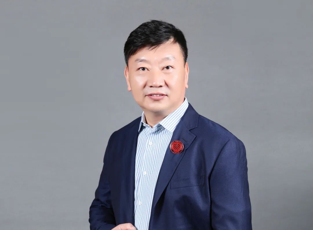 吴庆华  翼眠品牌 创始人北大兼容并包,光华强手如林,教授教会