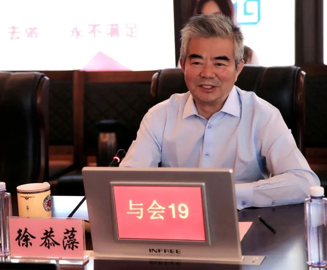 徐恭藻,图片:利群集团官网