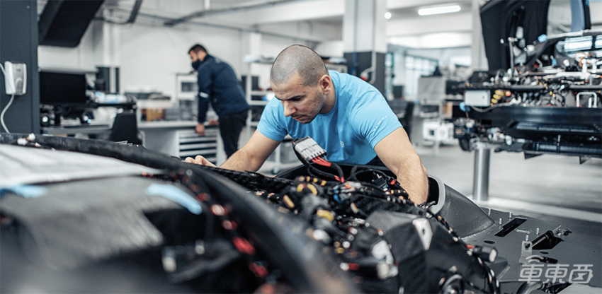 电动超跑制造商Rimac获5亿欧元融资，投资者包括保时捷、软银和高盛
