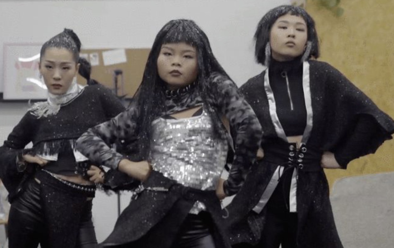 sunshine组合cindy太意外了从丑小鸭逆袭成了辣妹爱豆氛围感十足