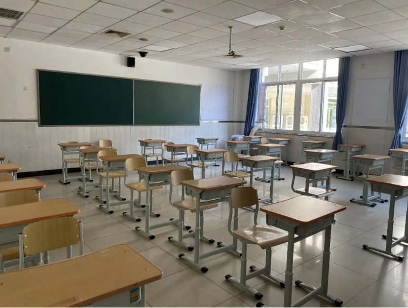 现场探访高考考场布置完毕防疫措施到位暖心护航考生