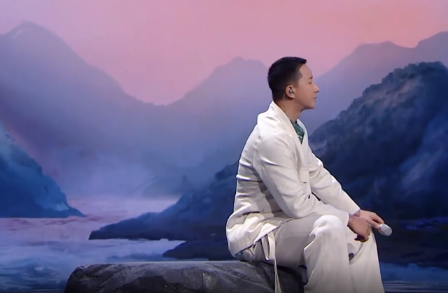 端午晚会明星状态:金晨穿古装跳舞青筋抢镜,罗云熙干瘪韩庚浮肿休闲区蓝鸢梦想 - Www.slyday.coM 端午晚会明星状态:金晨穿古装跳舞青筋抢镜,罗云熙干瘪韩庚浮肿休闲区蓝鸢梦想 - Www.slyday.coM