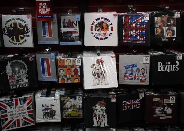 红颜变白发,英国女王伊丽莎白二世70年的王冠之路休闲区蓝鸢梦想 - Www.slyday.coM 红颜变白发,英国女王伊丽莎白二世70年的王冠之路休闲区蓝鸢梦想 - Www.slyday.coM