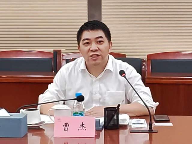 蒋承志率队参访太湖新城集团