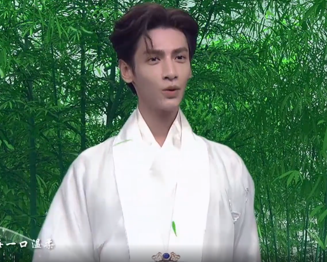 端午晚会明星状态:金晨穿古装跳舞青筋抢镜,罗云熙干瘪韩庚浮肿休闲区蓝鸢梦想 - Www.slyday.coM 端午晚会明星状态:金晨穿古装跳舞青筋抢镜,罗云熙干瘪韩庚浮肿休闲区蓝鸢梦想 - Www.slyday.coM